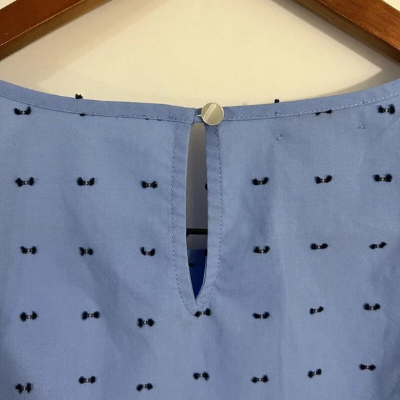 Van Heusen Light Blue Blouse Plus Size XXL Swiss Dot Keyhole on Backside of Neck - Picture 8 of 9